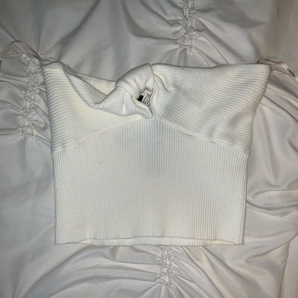 Forever 21 white crop top
